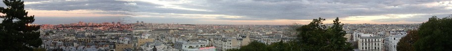Sonnenuntergang über den Dächern von Paris